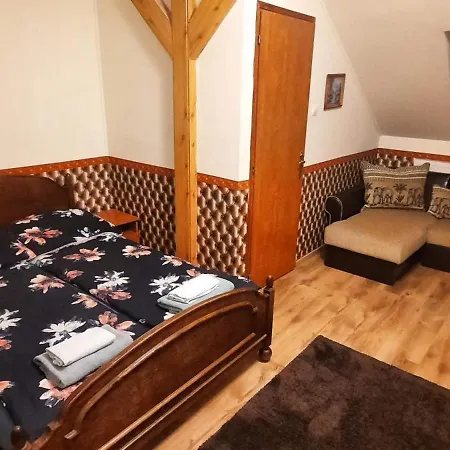 Bed & Breakfast Castle Wellness Nyíregyháza